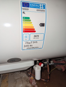 Photo de galerie - Remplacement ballon eau chaude horizontal 200 l sous comble 