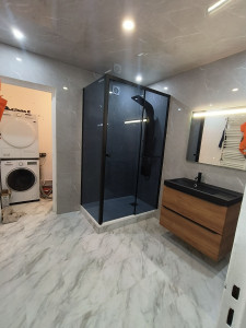 Photo de galerie - Pour vos montages de meubles,  création 
 des dressings, montage cuisine, modification salle de bain ou toilettes 