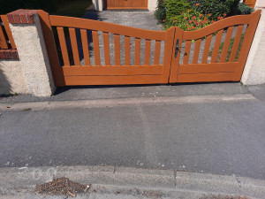 Photo de galerie - Remise au propre d'un portail 