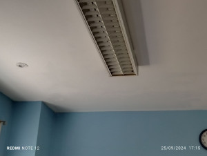 Photo de galerie - Réfection d' un plafond enduits et peintures suite a un dégâts des eaux