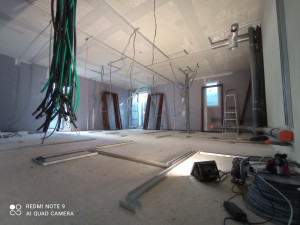 Photo de galerie - Implantation réalisée selon les plans, avec précision et flexibilité, idéale pour travaux neufs ou rénovations et capable de s’adapter aux besoins du chantier.