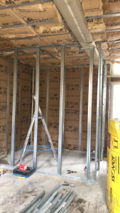 Photo de galerie - Création d’une cloison  salle de bain  raillée 