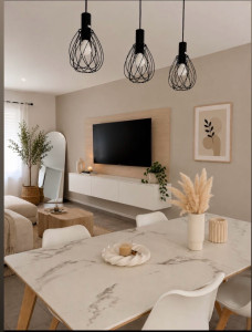 Photo de galerie - Réalisation d une peinture beige crème  , réalisation d un décor télé et pause d un meuble télé 