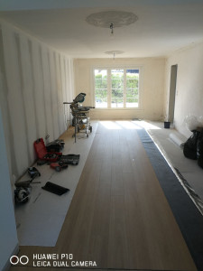 Photo de galerie - Pose dun parquet stratifié
