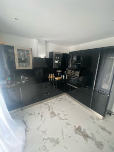 Photo de galerie - Montage de cuisine