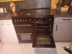 Photo de galerie - Changement du piano sélecteur de la cuisinière. 