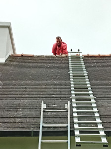 Photo de galerie - Je propose mes services de couverture et Zinguerie petit et grand travaux 