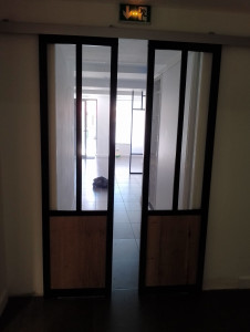 Photo de galerie - Pose double porte coulissante 
