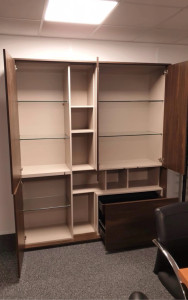 Photo de galerie - Montage une armoire bibliothèque 