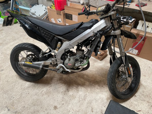 Photo de galerie - Réglage du bloc euro 3 en kit 50 top sur Derbi drd pro 