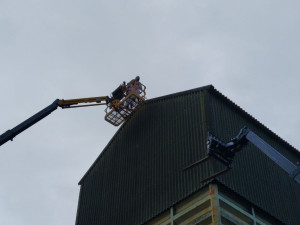 Photo de galerie - Travaux en hauteur 
Conduite d'engins 
Nacelle Ciseaux et Bras déporté, e Chargeur Télescopique 
