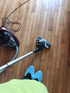 Photo de galerie - Auto-entrepreneuse en nettoyage, je propose des prestations de ménage pour particuliers et professionnels :
nettoyage des appartements, maisons, bureaux, remise en état.
Sérieuse, ponctuelle et soigneuse, je garantis un travail propre et de qualité.