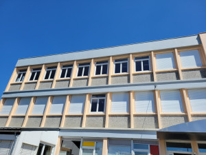 Photo de galerie - Remplacement de 20 tabliers de volet qui ont prit la grêle. 