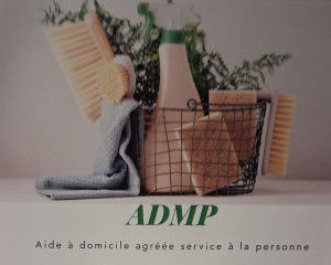 Photo de galerie - 
ménage,  entretien du linge, nettoyage des vitres, rangement des placards.