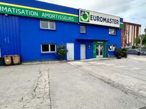Photo de galerie - Tonte de pelouse - Débroussaillage