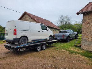 Photo de galerie - Transport d'un véhicule utilitaire qui est tombé en panne 