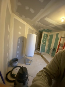 Photo de galerie - Application du ba13 et des bandes à joint 