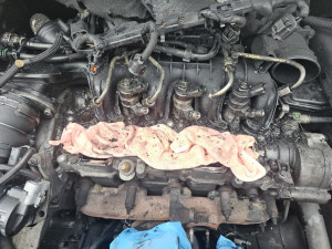 Photo de galerie - Remplacement des injecteurs de carburant.