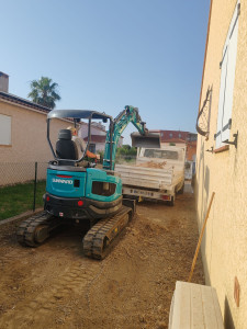 Photo de galerie - Décaissement d'un terrain évacuation de toute la terre