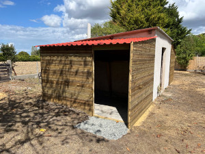 Photo de galerie - Bricolage et multi services