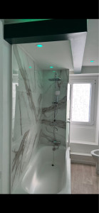 Photo de galerie - Salle de bain moderne 