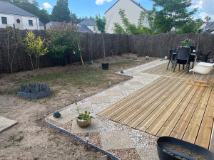 Photo de galerie - Terrasse avec des lames en bois