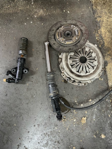 Photo de galerie - Changement kit embrayage + émetteur, récepteur d’embrayage 