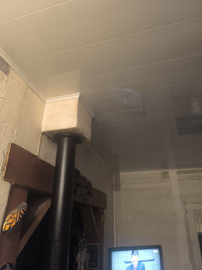 Photo de galerie - Finition du plafond en PVC couvre-joint nickel plafond nickel client très satisfait merci pour leur confiance
