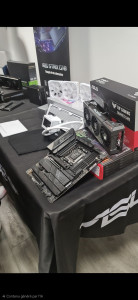 Photo de galerie - Vente de produit informatique