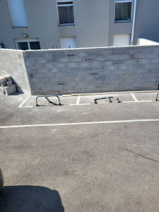 Photo de galerie - Bricolage et multi services