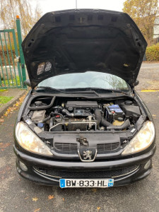 Photo de galerie - Révision complète changement du train arrière contrôle total du véhicule purge des frein 