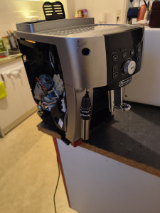 Photo de galerie - Changement du broyeur à café 