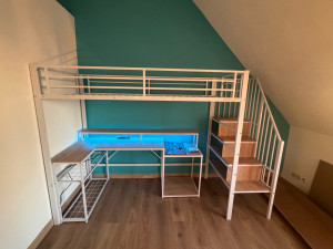Photo de galerie - Montage d’un lit mezzanine pour enfants avec bureau 
