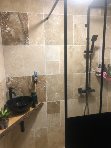 Photo de galerie - Tout a été créé à partir de rien il n’y  avait ni arrivée d’eau, ni évacuation et encore moins un bac à douche… réalisé de A à Z.