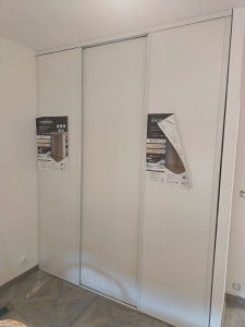 Photo de galerie - Porte coulissante placard