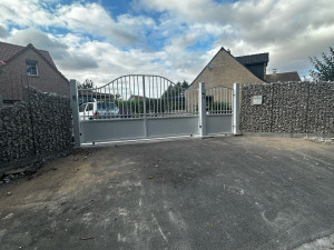 Photo de galerie - Fabrication d’un portail sur meusure 