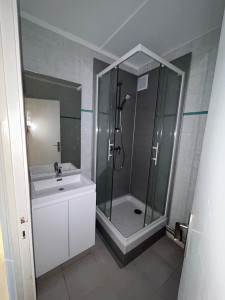 Photo de galerie - Réalisation d’une salle d’eau complète 