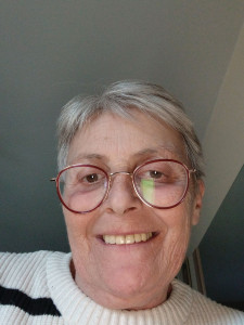 Photo de galerie - Service à la personne,  je suis véhiculée et j'ai une formation aux premiers secours. 