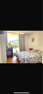 Photo de galerie - Remise en état complète de cette chambre pour accueillir des voyageurs dans un cadre propre et accueillant.