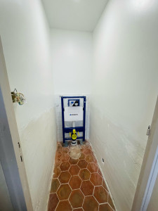 Photo de galerie - Installation bati suspendue et rénovation complète dû WC 