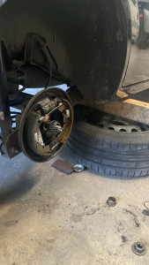 Photo de galerie - Changement Freins à tambours 