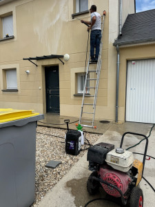 Photo de galerie - Bricolage et multi services