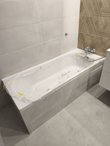 Photo de galerie - Finition avec trappe et de carlage 