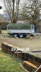Photo de galerie - évacuation de dechet vert , nettoyage de chantier.  tout type de bois .
plastique, ferraille. 
