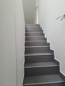 Photo de galerie - Pose parquet escaliers
