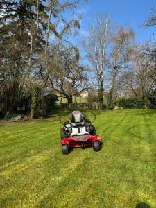 Photo de galerie - Tonte autoportée 