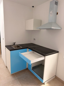 Photo de galerie - Pose d’une cuisine sur mesure 