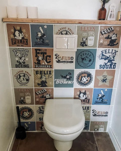 Photo de galerie - WC avec carreaux de céramique personnalisés