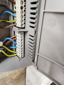 Photo de galerie - Installation des volet roulant domotique