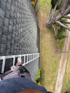 Photo de galerie - Après nettoyage de gouttière 